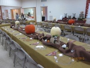Love the pumpkins and real cotton!! 